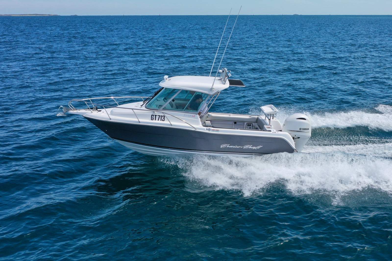 CruiseCraft Explorer 635 HT - Yamaha 200HP & Trailer