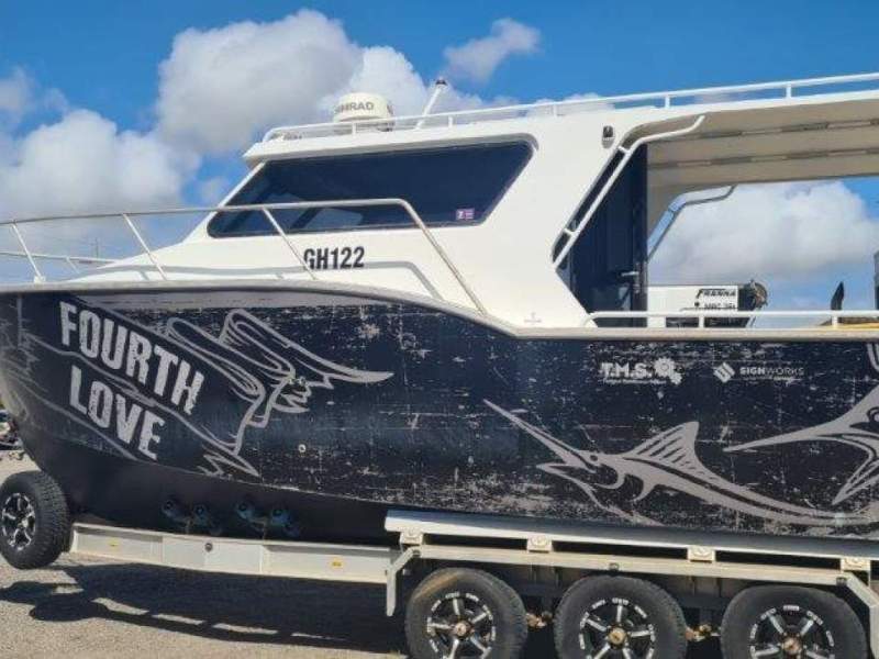 Plate Alloy Australia 9m cabin cruiser
