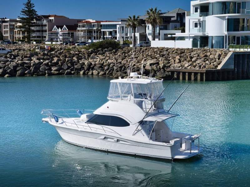 Riviera 38 Flybridge