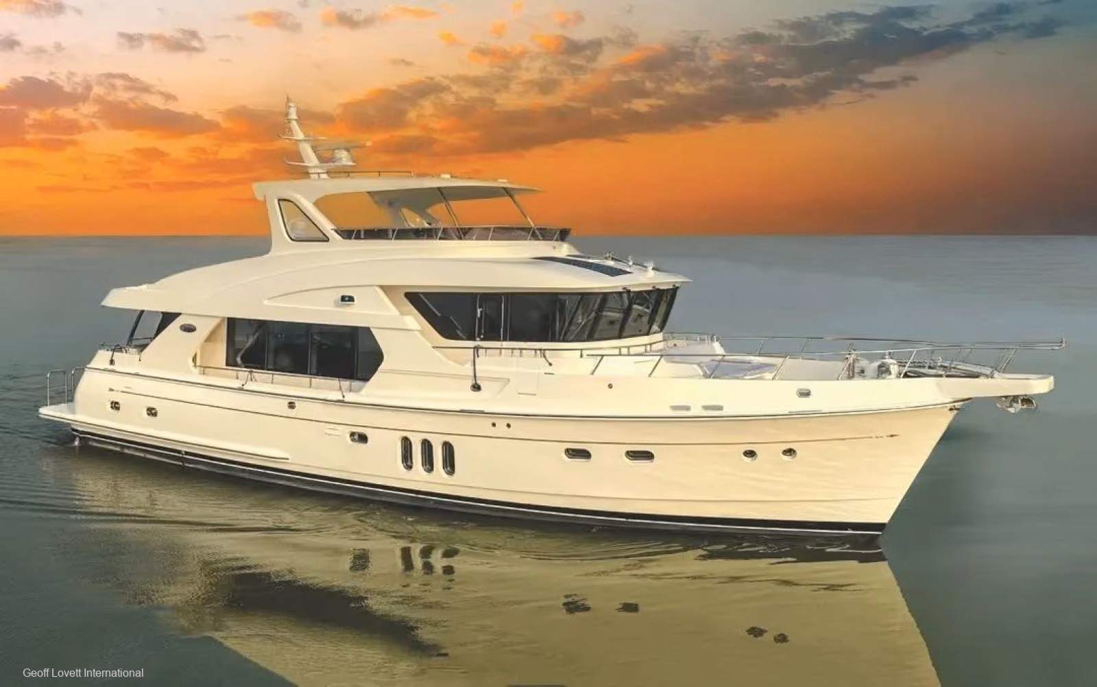 Selene 64 Ocean Explorer