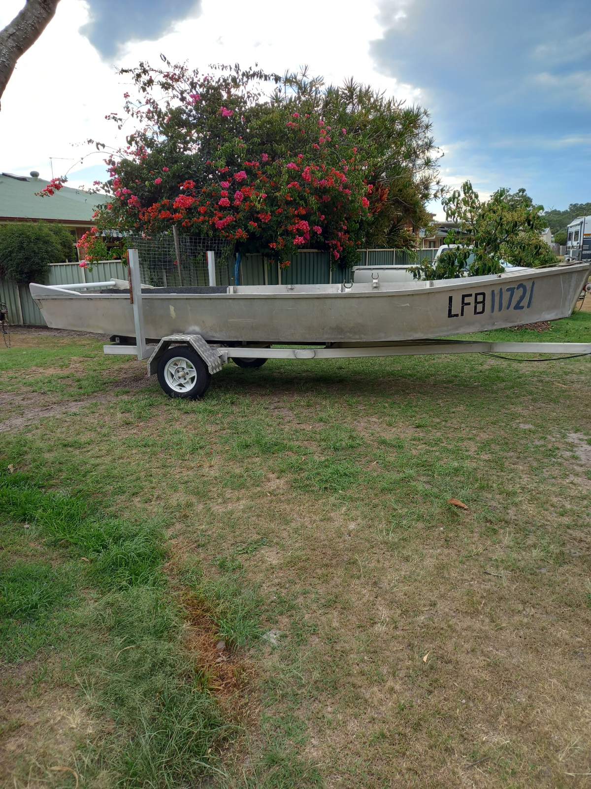 5.8 metre commercial fishing punt