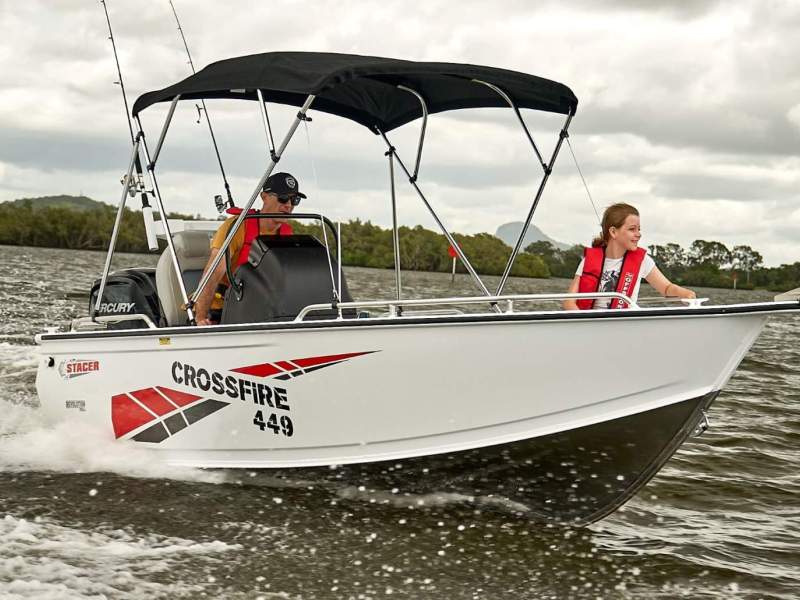 Stacer 449 Crossfire Side Console