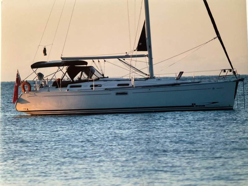 Dufour Grand Large 385