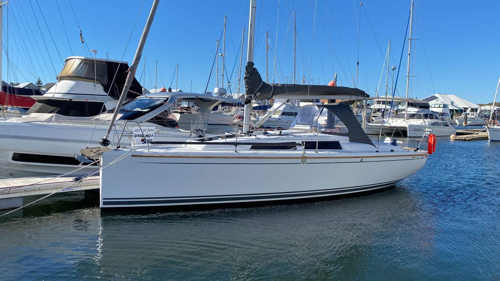 Hanse 315 Modern performance cruiser