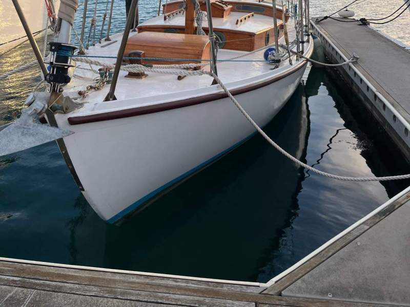 Herreshoff H28 Ketch Rigged