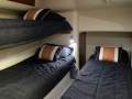 Riviera 40 Flybridge