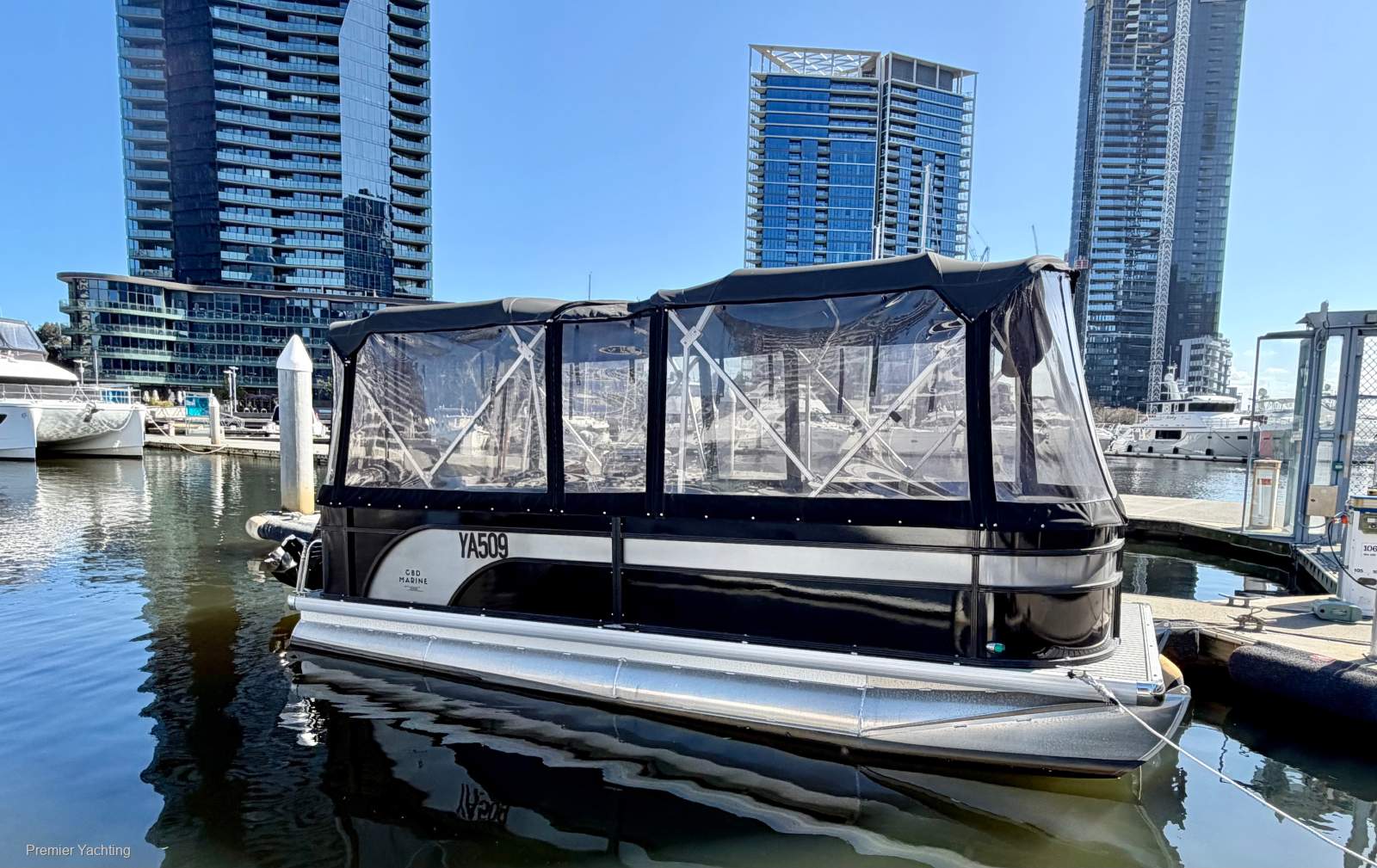 CBD Marine Manta 160
