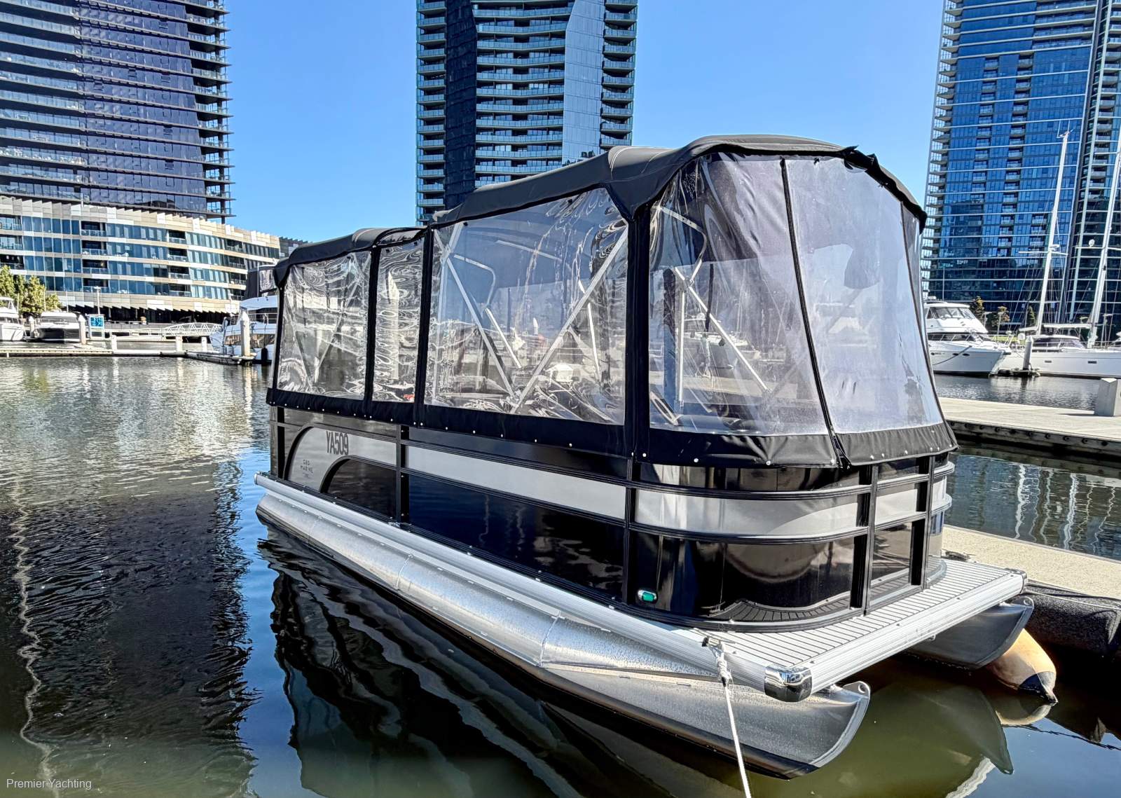 CBD Marine Manta 160