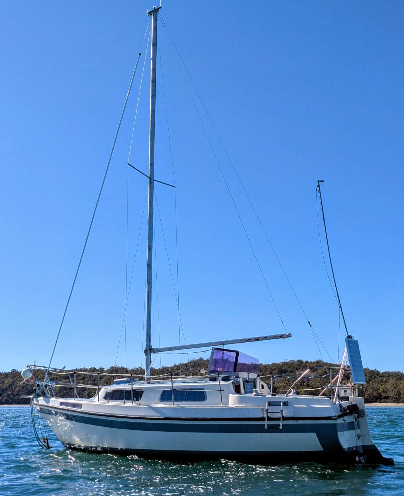 Roberts 25 MOTORSAILER