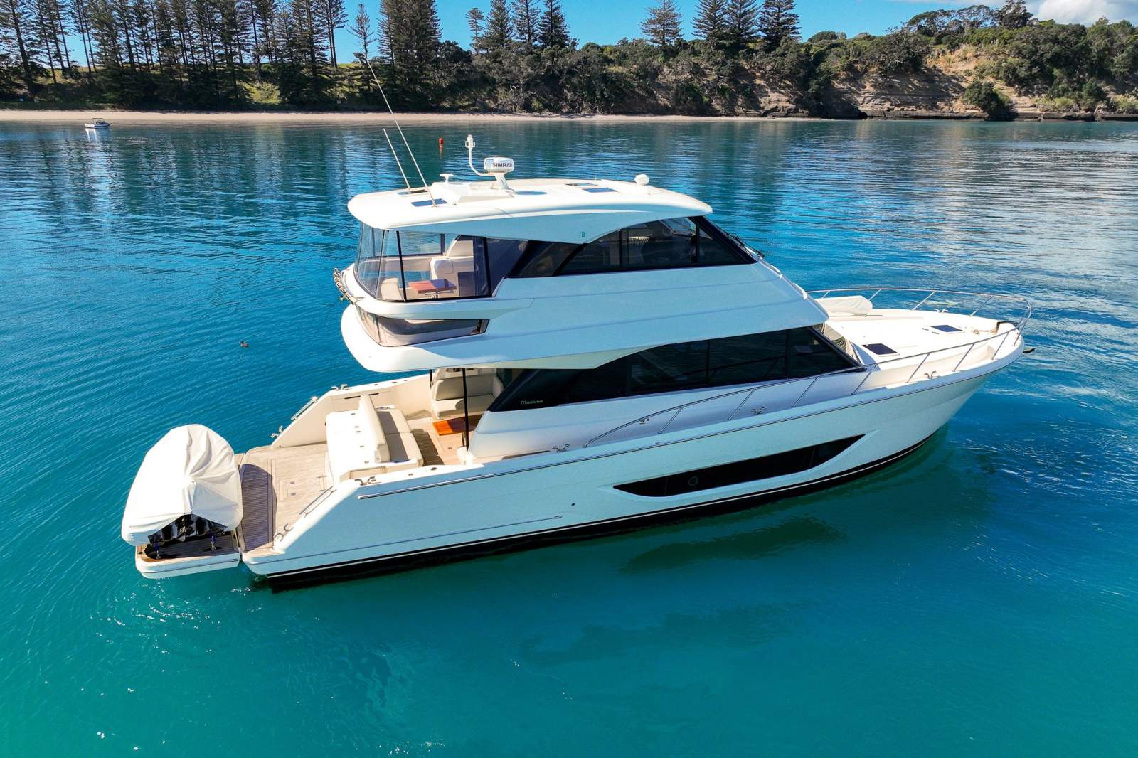 Maritimo M55