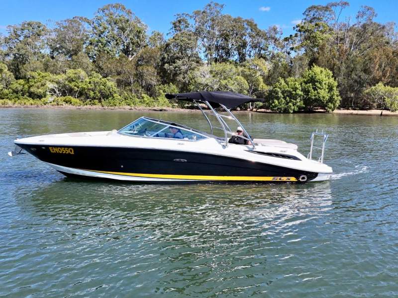 Sea Ray 270 SLX