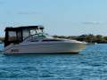 Rinker 260 Fiesta Vee - Fresh Water Cooled 5.7L V8