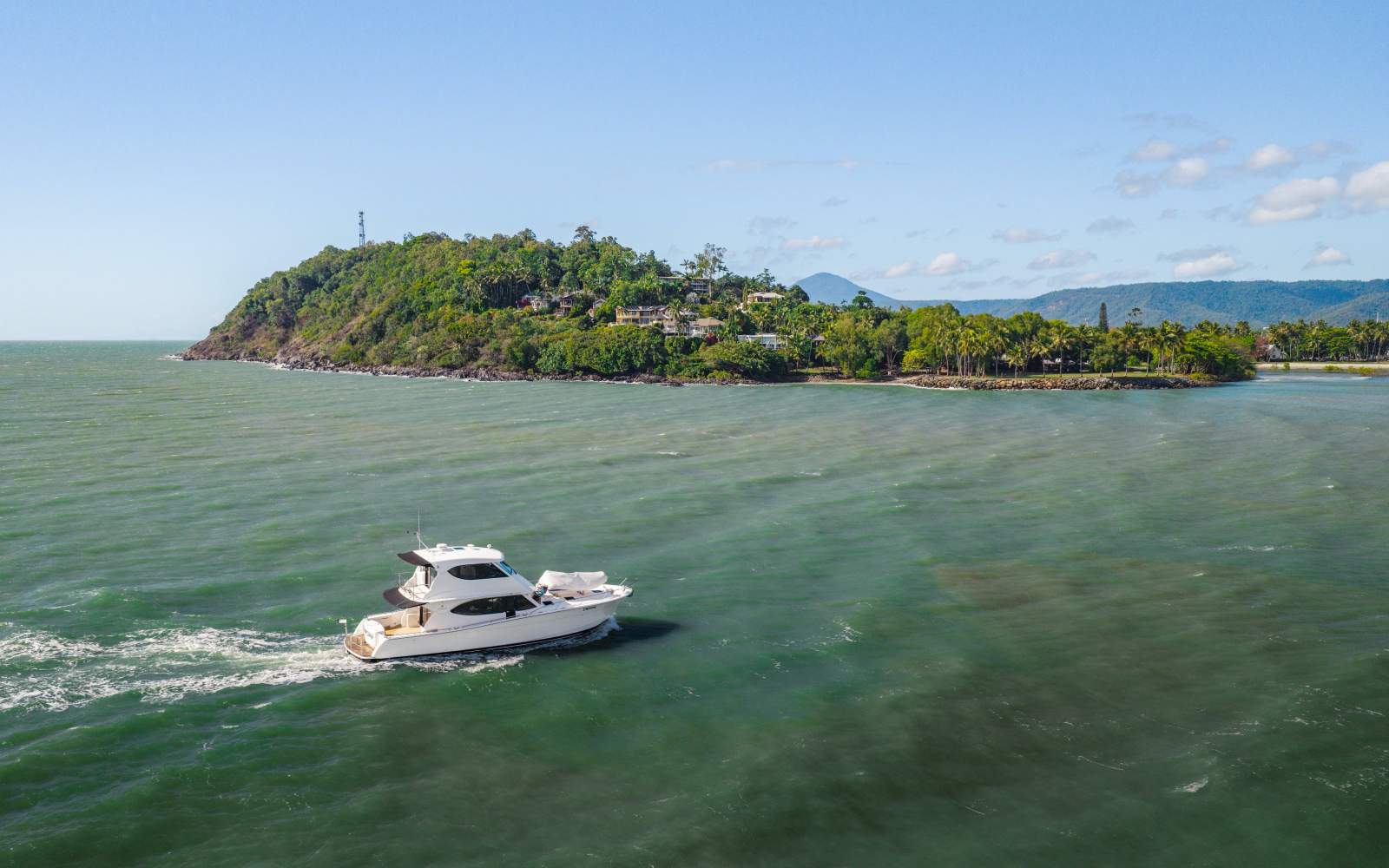 Maritimo M48 Motor Yacht