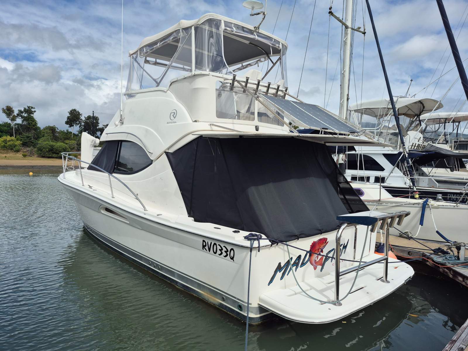 Riviera 33 Open Flybridge