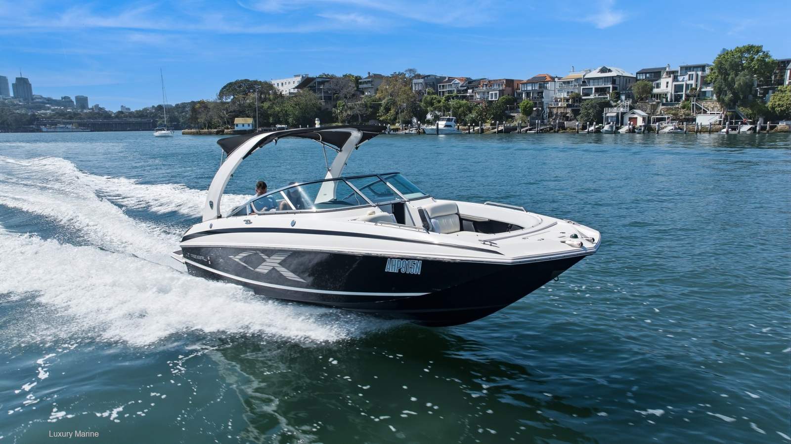 Regal 27 Fasdeck Rx MerCruiser Big Block V8 | Serviced and Summer Read