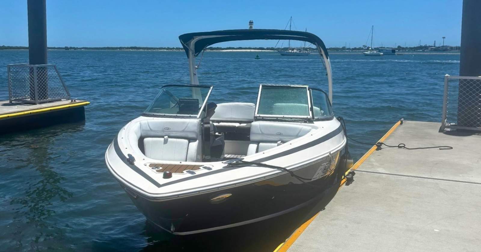 Regal 2300 Bowrider Exceptionally Well Maintained | Trailer Included