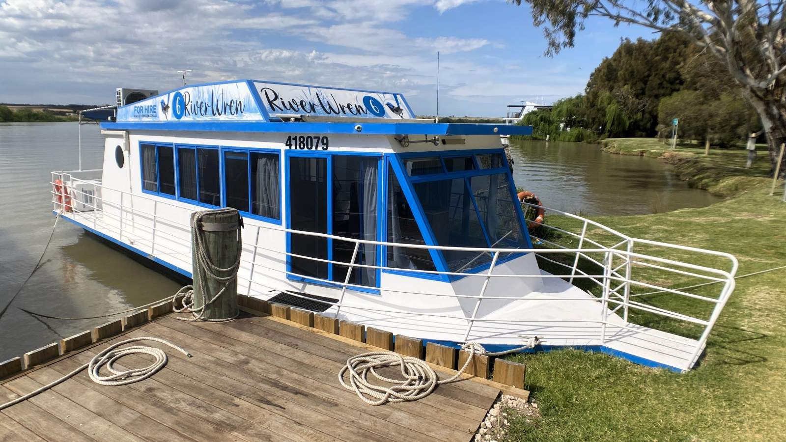 "River Wren 3&6". Commercial Survey Houseboats.