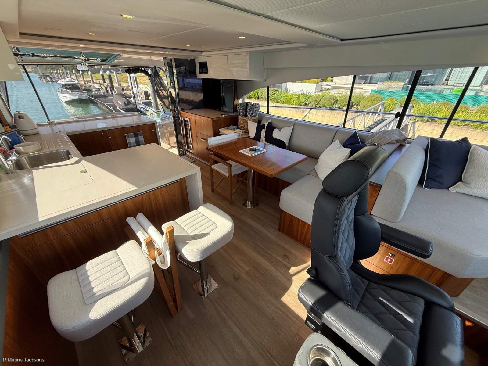  Riviera 5400 Sport Yacht Platinum Edition Boat Brokers of Tasmania