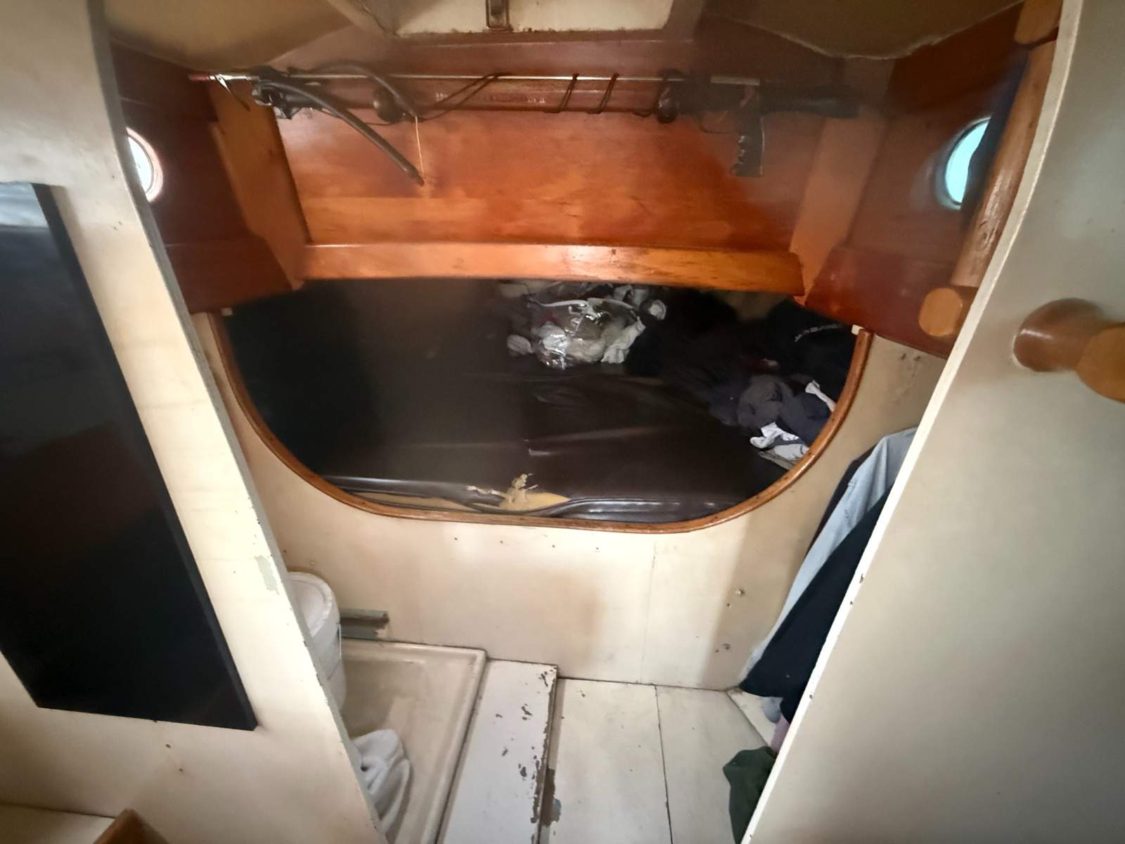 33 Huon Pine Yacht