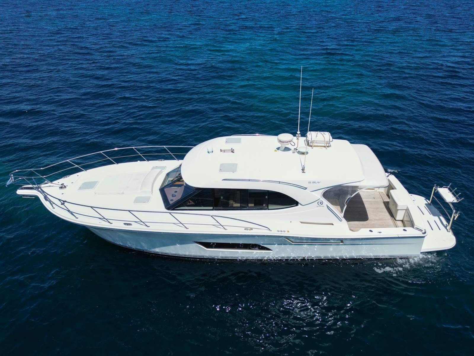 Riviera 445 SUV