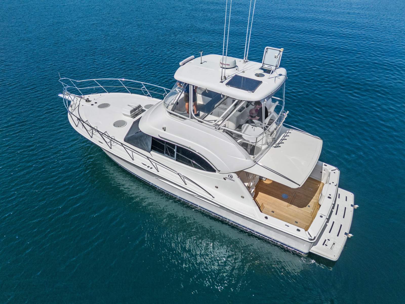 Riviera 40 Open Flybridge