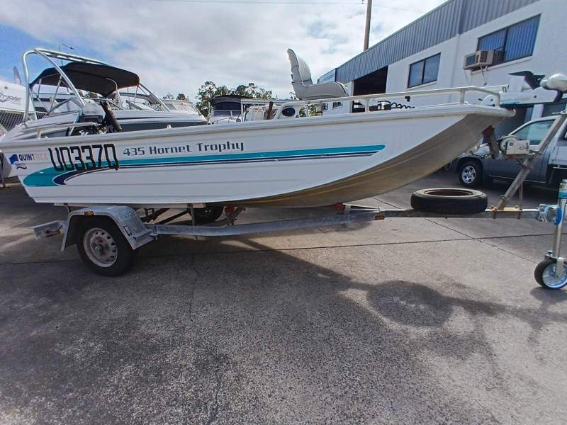 Quintrex 435 Hornet Trophy