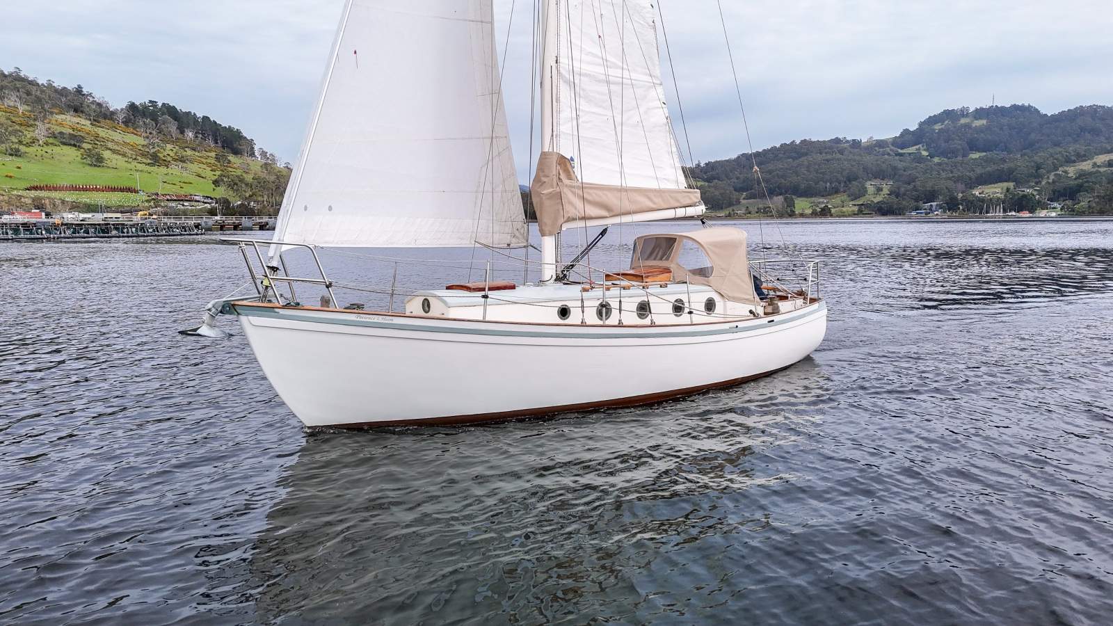Virtue 25 CLASSIC WORLD CRUISER