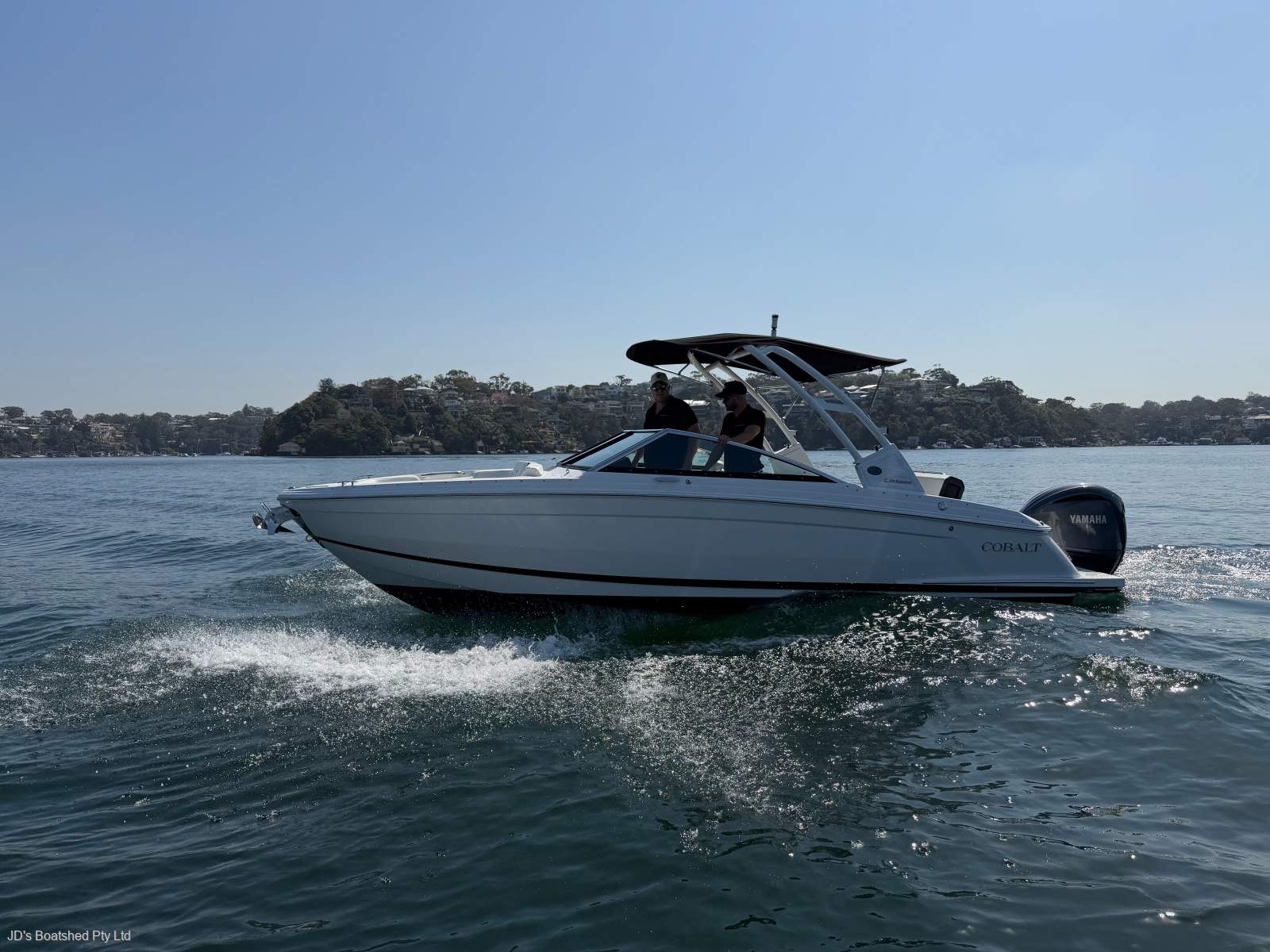 Cobalt R4 Outboard