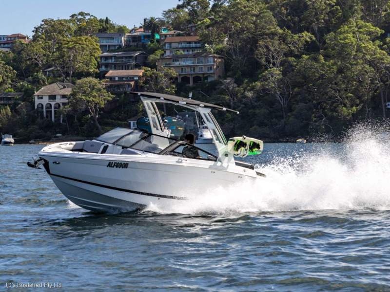 Cobalt R6 Surf