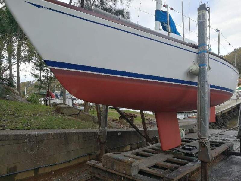Triton 28