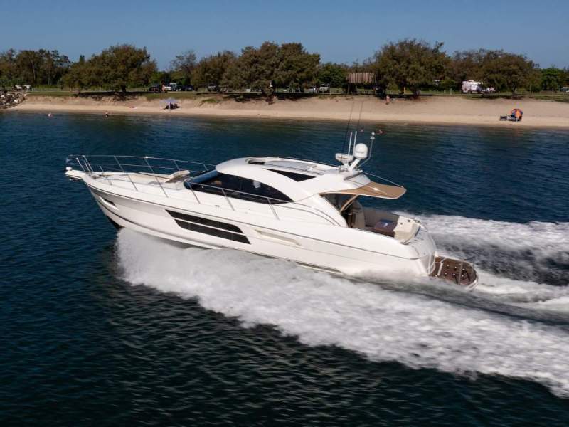Riviera 5000 Sport Yacht Series 2