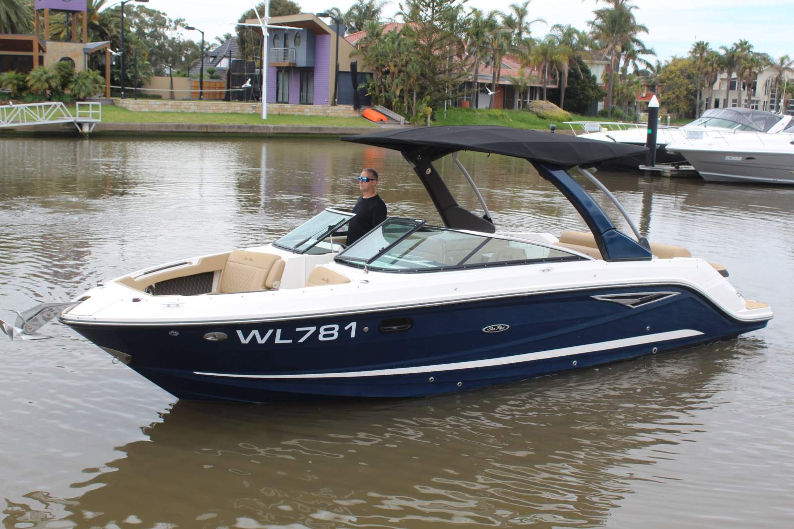 Sea Ray 280 SLX