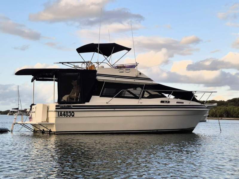 Markline 900 Flybridge