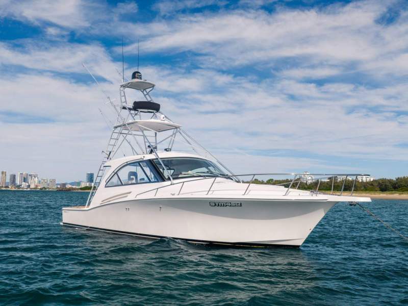 Hatteras 45 EX Enclosed Hardtop Express with Tower