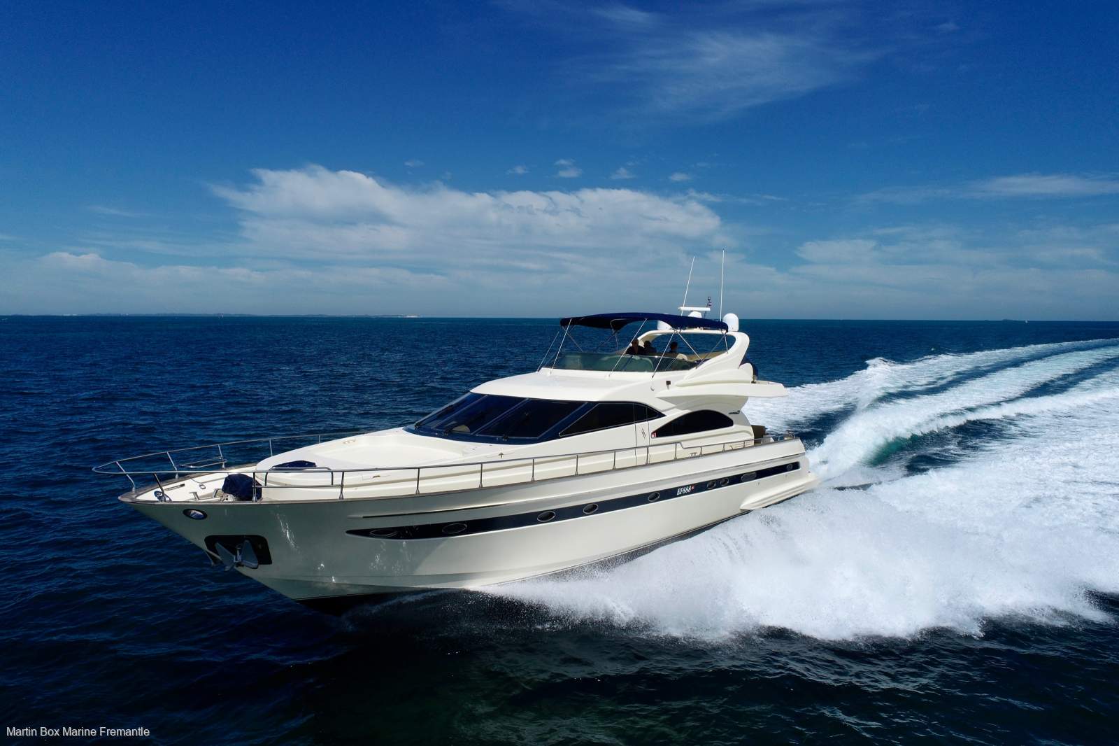 Astondoa 72 GLX With Five Cabins & Five Bathrooms