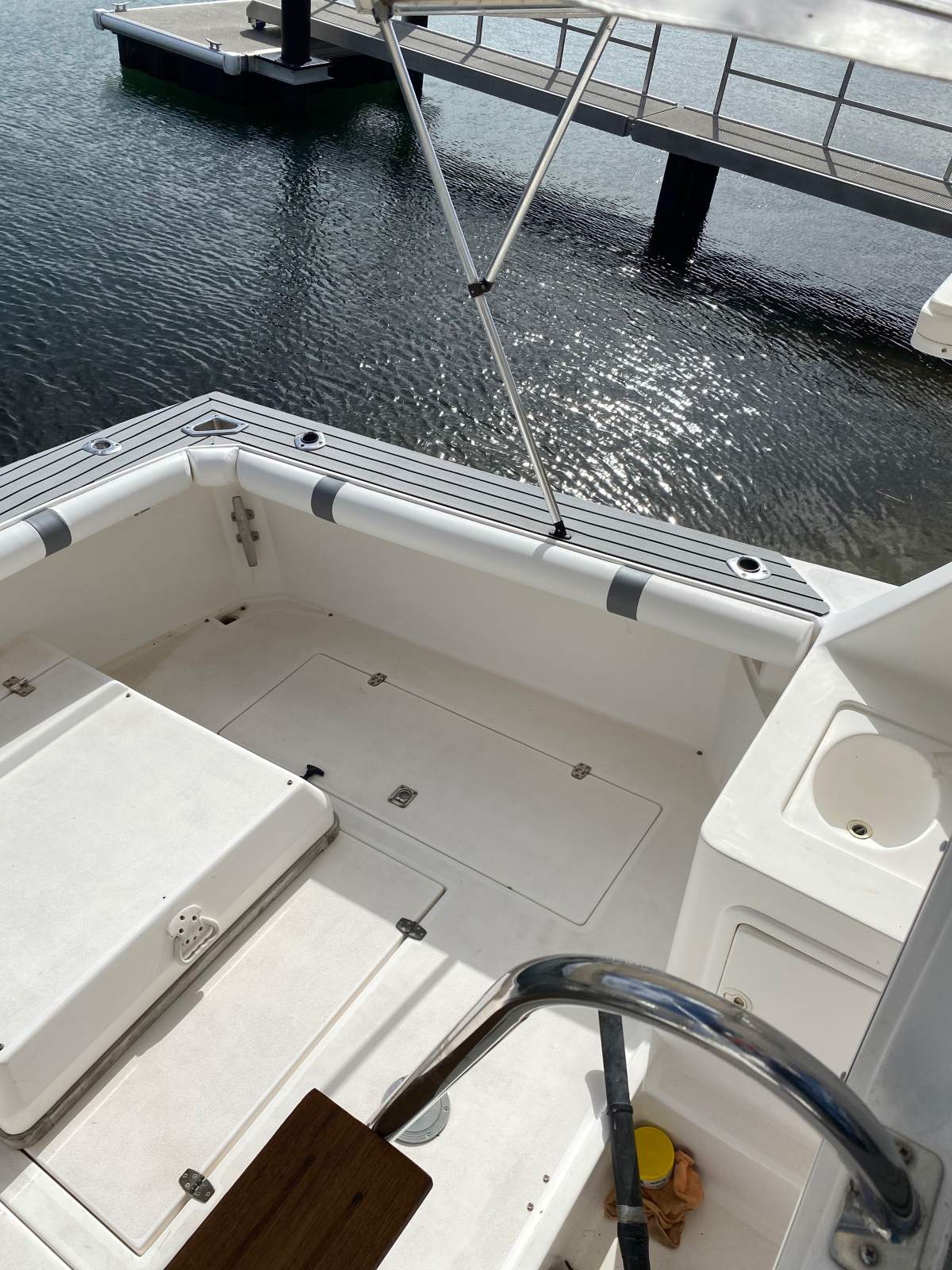 Black Watch 260 Flybridge
