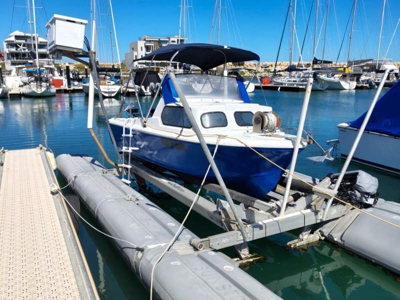 Derben 4.57 m Fully Electric Propulsion