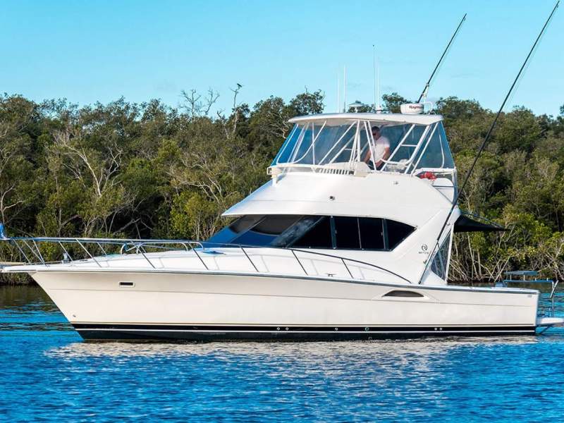 Riviera 3850 Open Flybridge