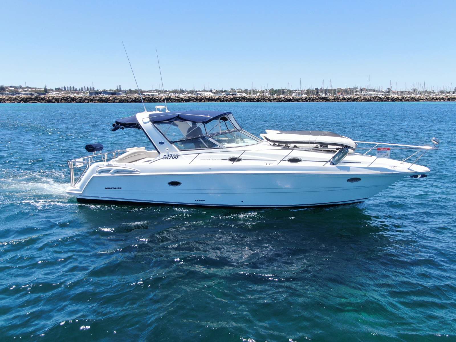 Mustang 3800 Sportscruiser