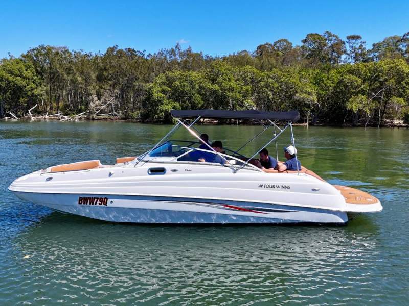 Four Winns 244 Funship