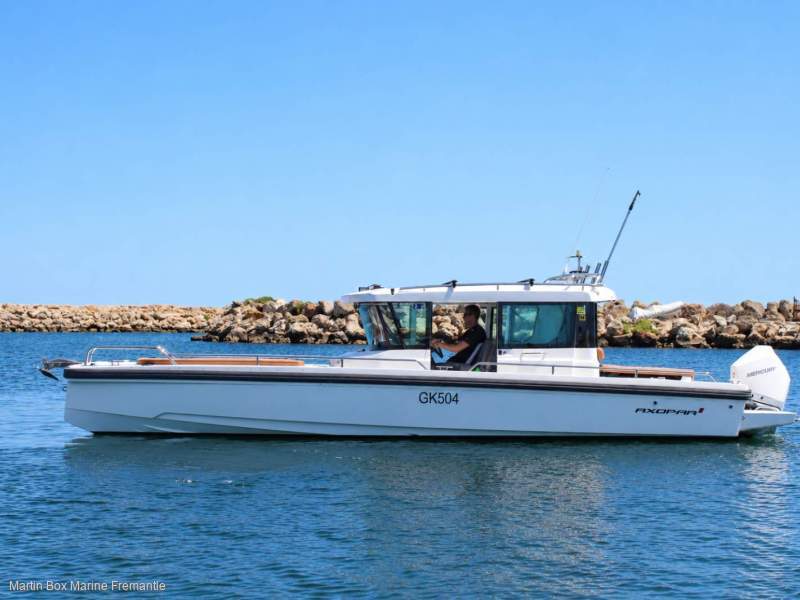 Axopar 28 Cabin with 300Hp Mercury V8