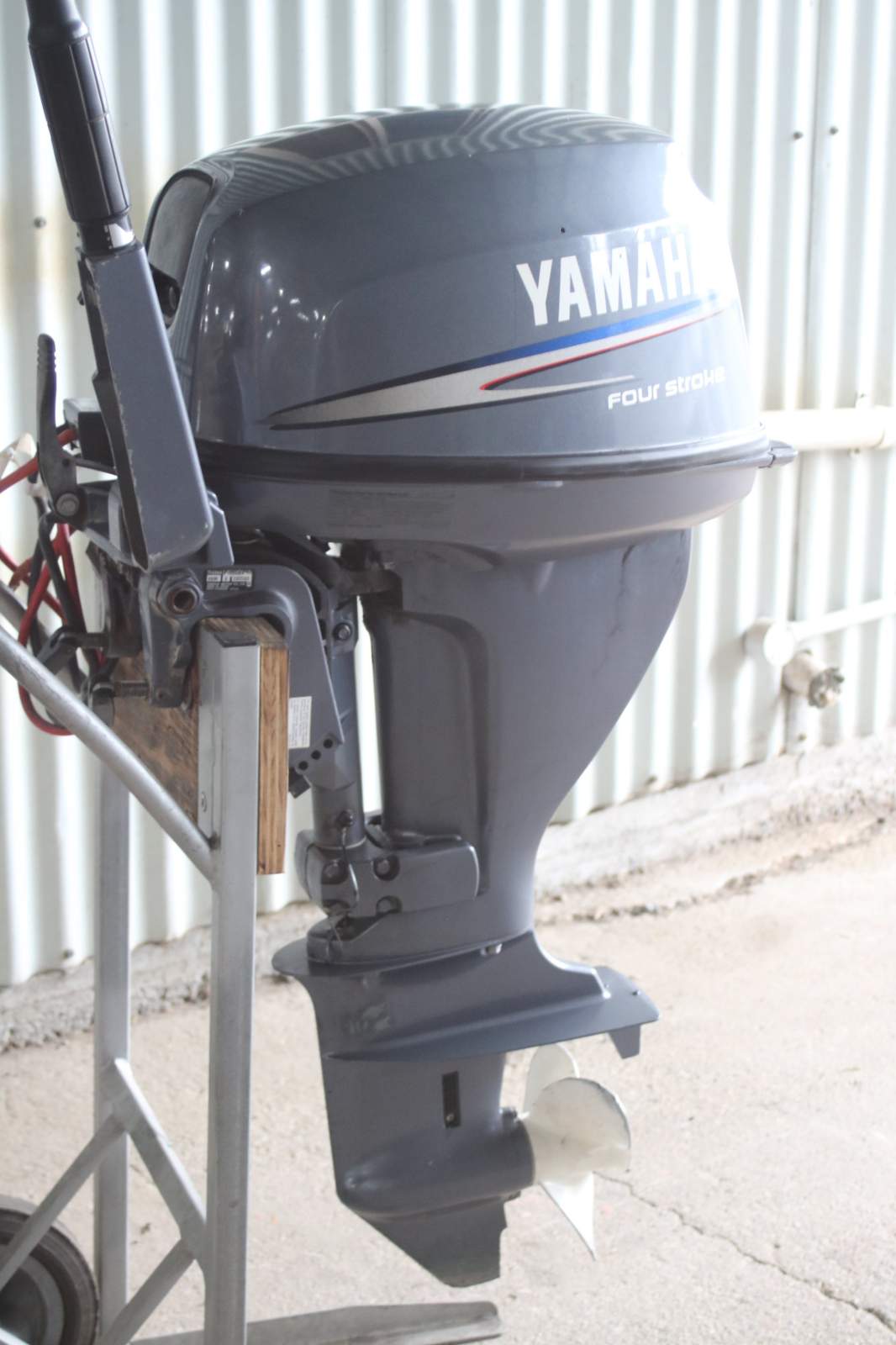 Yamaha 4 stroke Outboard
