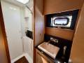 Nautitech 46 Open:Port fwd bathroom