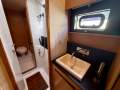 Nautitech 46 Open:Stb aft bathroom