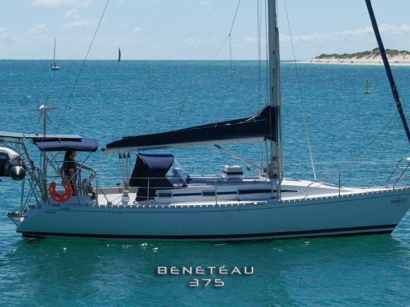 Beneteau First 375