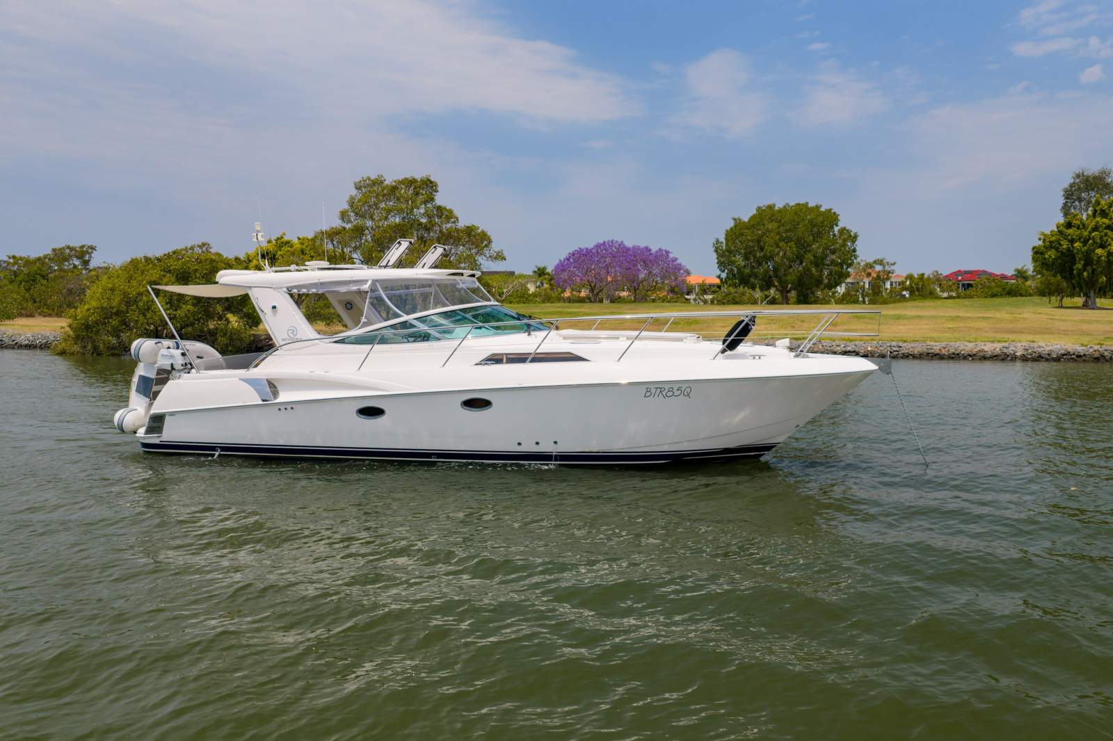 Riviera M360 Sportscruiser