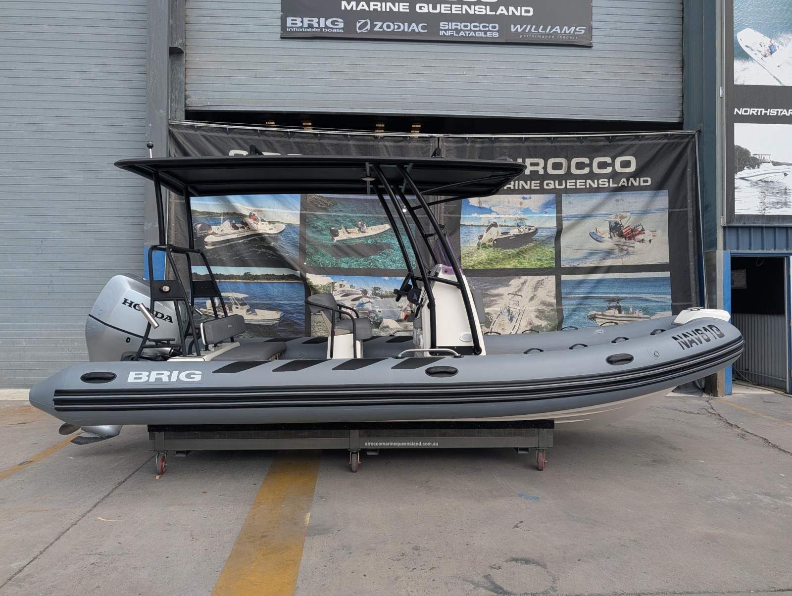 Brig Navigator 610 Fibreglass centre console RIB with hypalon tubes
