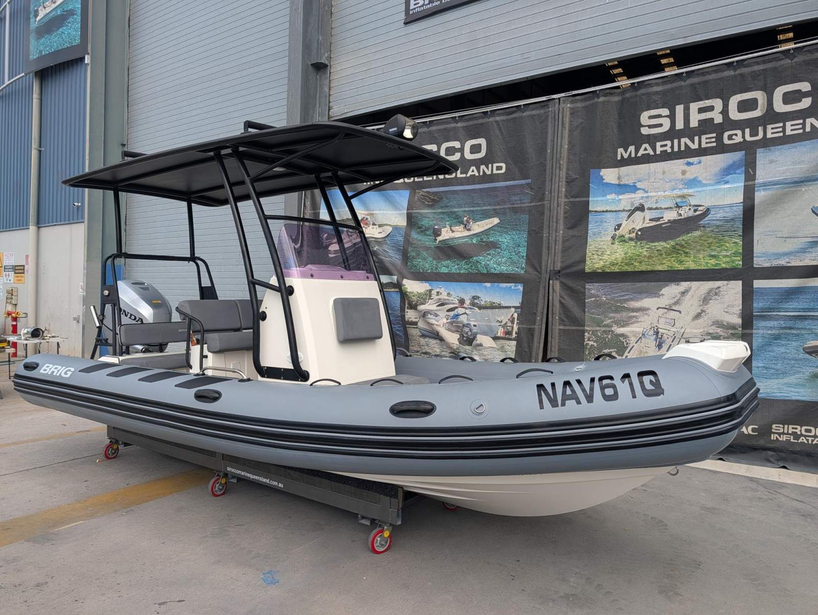 Brig Navigator 610 Fibreglass centre console RIB with hypalon tubes