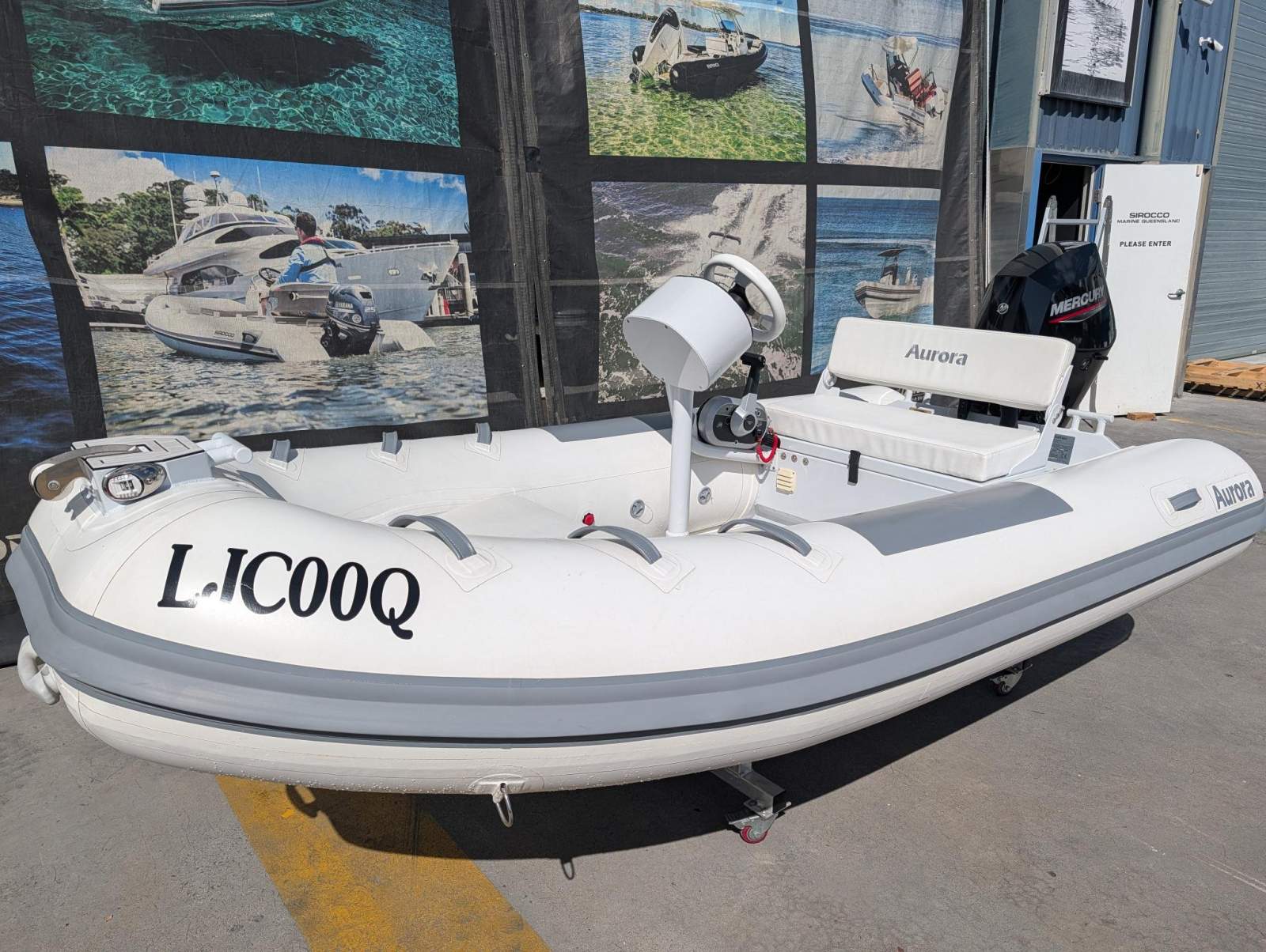 Aurora Reefrider 330DL