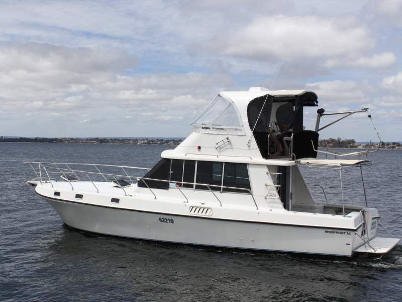 Riverfront 38 Flybridge Cruiser (Priced for quick sale!)